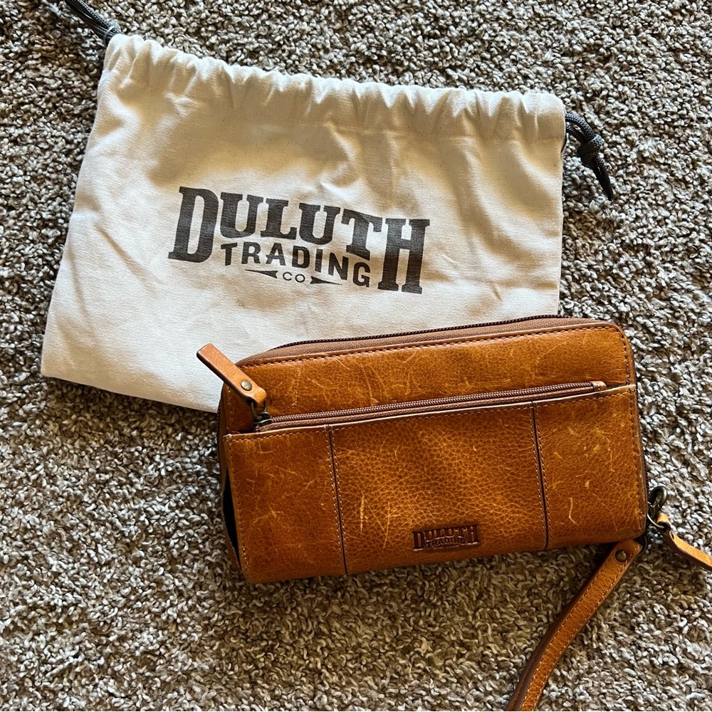 Duluth Trading Co The Lifetime Wallet in Cognac